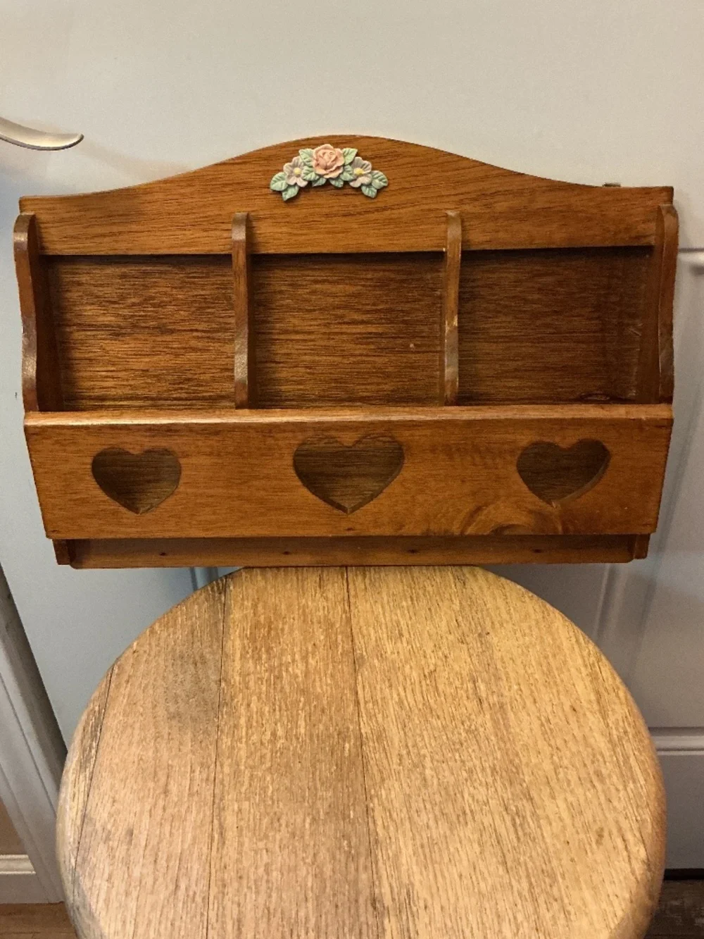 Vintage Wooden Heart Design Letter/Mail Holder Organizer Rare